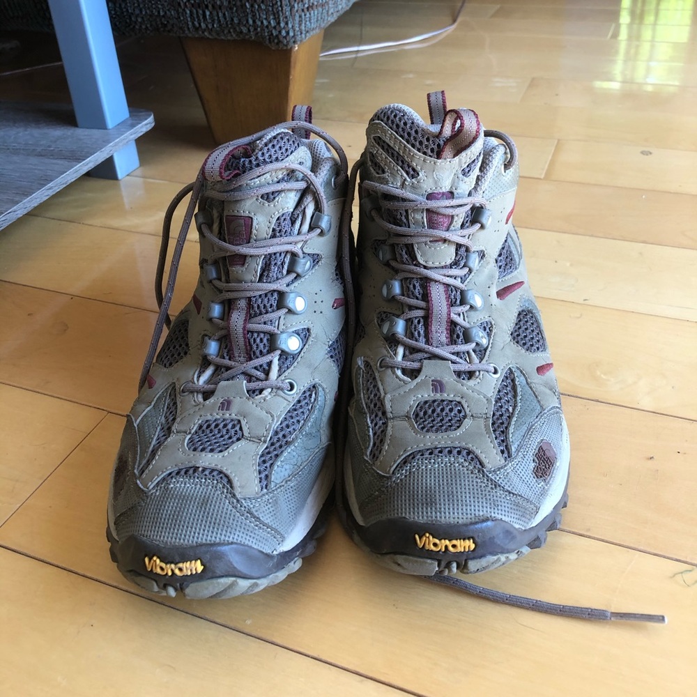 North Face Women’s hiking boots